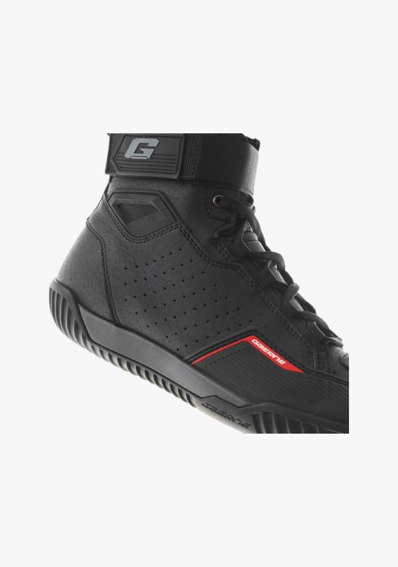 GAERNE ROCKET BOOTS WCL Helmet